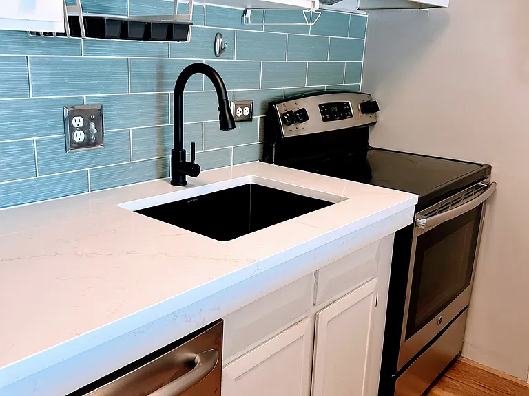1265 N Elizabeth St #503 — Photo 12