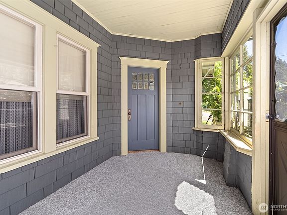 2nd image of 1824 Gerber Street