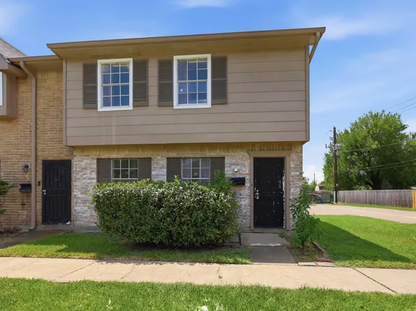 12449 Sharpview Dr #2449, Houston, TX 77072