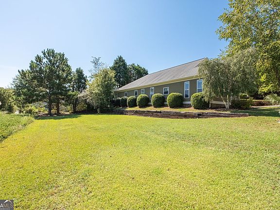 5th image of 170 Ryan Ln