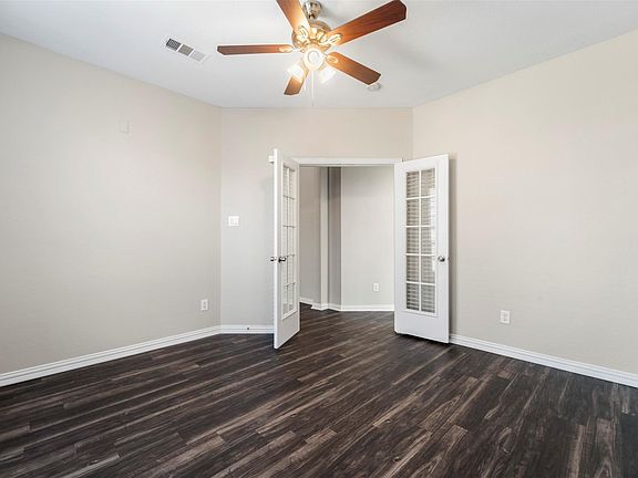 4th image of 3316 Duval Dr