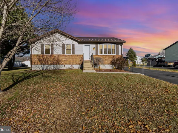 104 Chalice Dr, Elkton, MD 21921