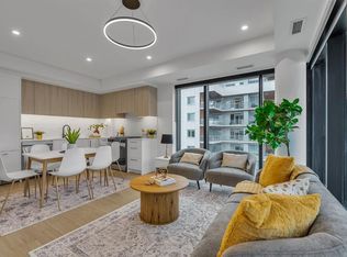 8375 NW Broadcast Ave SW #513, Calgary, AB T3H 3V6