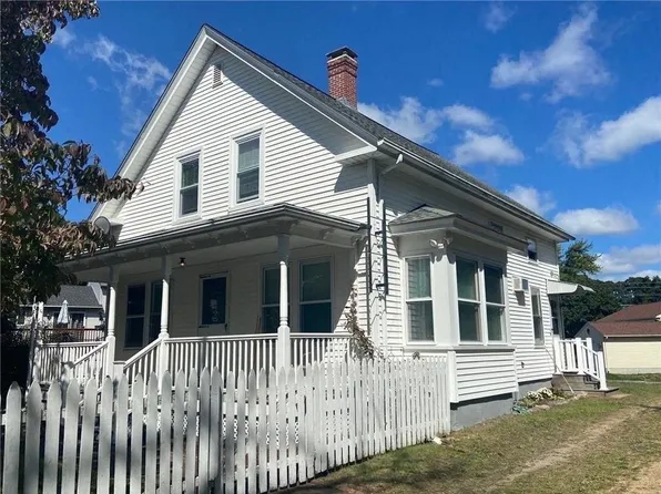 115 Toll Gate Rd, Warwick, RI 02886