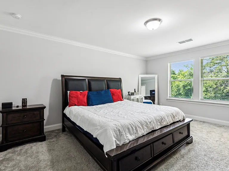 5533 Mulligan Ct — Photo 18
