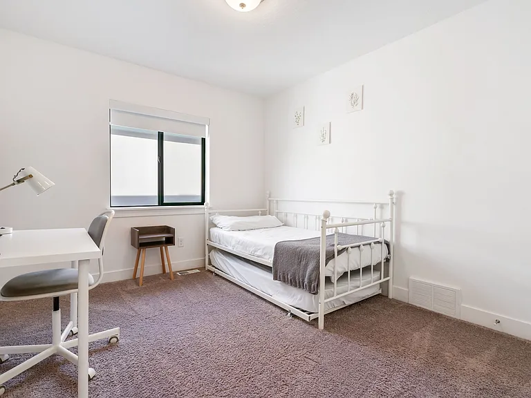 7152 N Brook Rdg — Photo 10