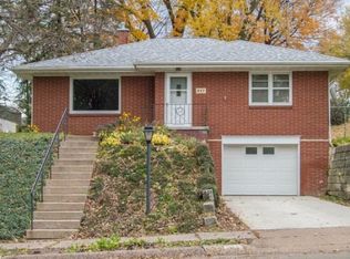 847 Kane St, Dubuque, IA 52001