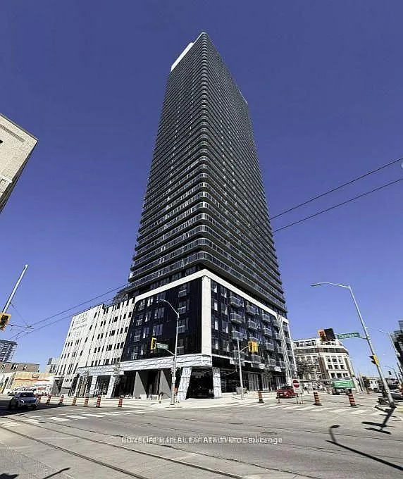 2 bed, $2,450 — Photo 1