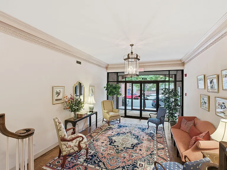 601 Wilkes St #301 — Photo 49