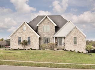 536 Navaho Rd, Shelbyville, KY 40065