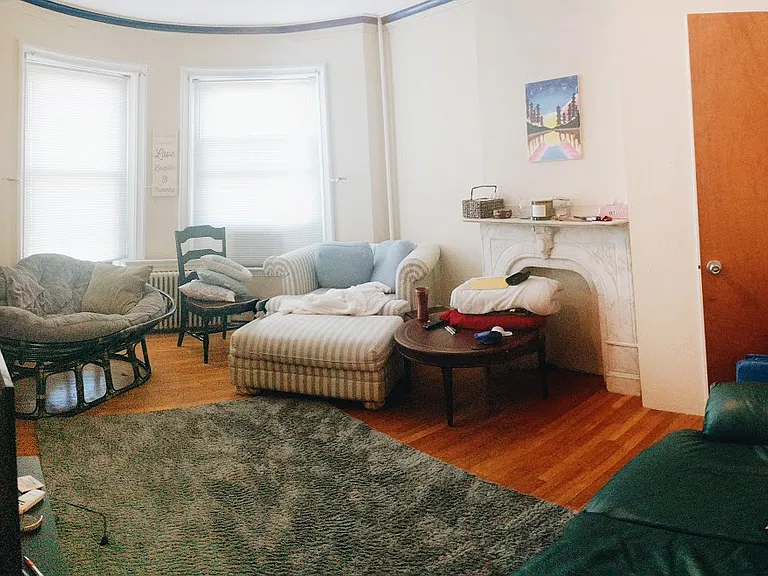 88 Hammond St #6 — Photo 4