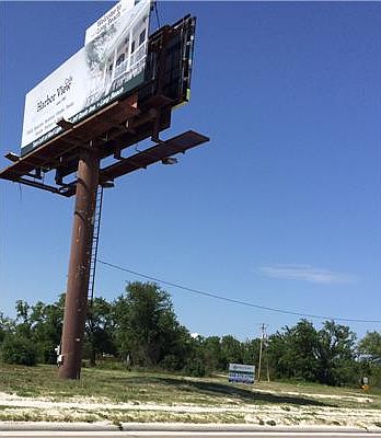 2nd image of 920 Beach Blvd