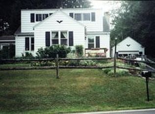 Gumbletown Rd, Paupack, PA 18451