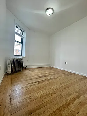 Rented by Compass | media 10