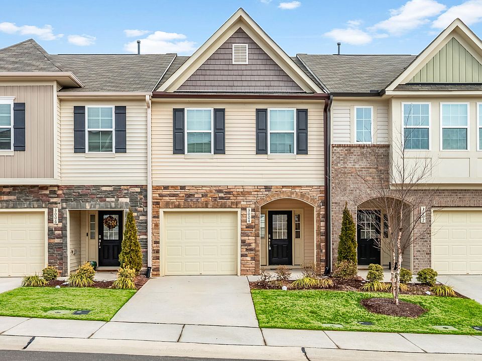 1st image of 3004 Cypress Lagoon Ct