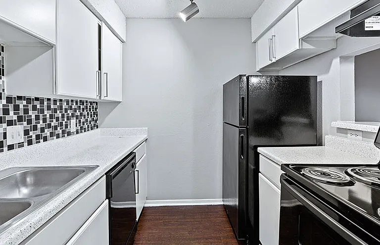The Ridge Apartments — Photo 5