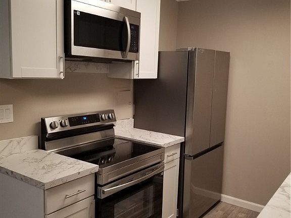 4th image of 16495 Heather Ln #S204