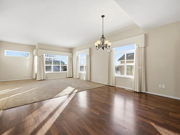 5th image of 4848 Westminster Dr