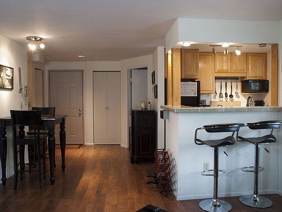 2nd image of 6009 14th Ave NW Unit 101