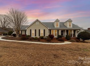 4426 Appaloosa Ln, Charlotte, NC 28215