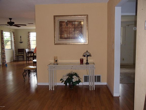 5th image of 179 Standish Dr