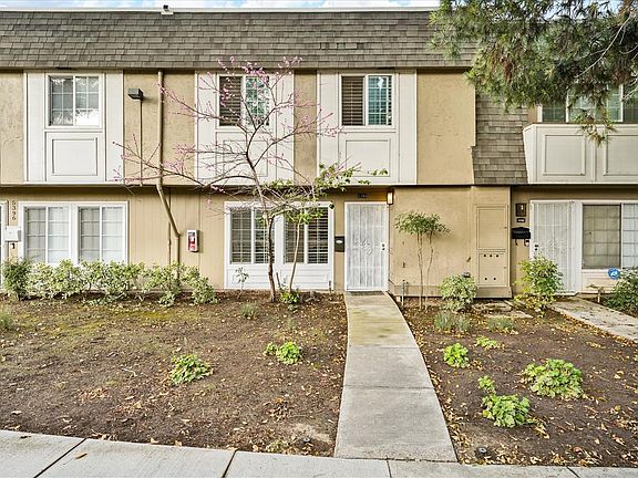 2nd image of 5394 Deodara Grove Ct