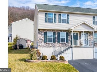1003 Brinan Ave, Temple, PA 19560
