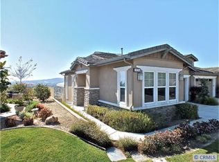 2174 Sea Ridge Dr, Signal Hill, CA 90755