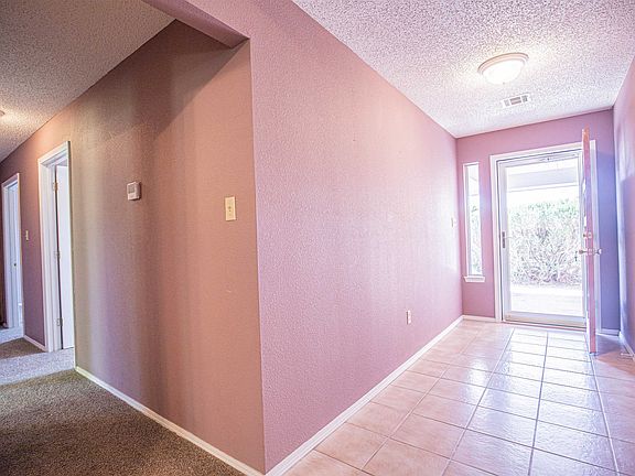 4th image of 3748 Driftwood Ave