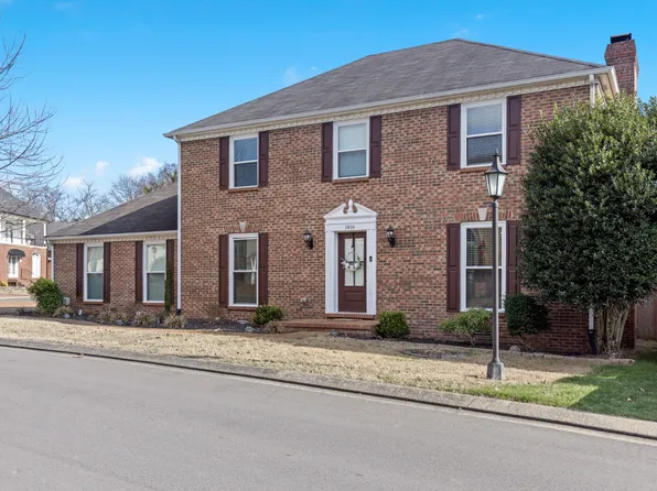 1416 Mohawk Trl, Murfreesboro, TN 37129