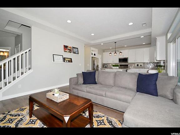 4th image of 14328 S Ashvale Dr