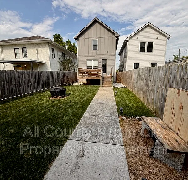 1507B 14th Ave N — Photo 21