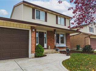 5 Bing Cres, Hamilton, ON L8E 3Z4