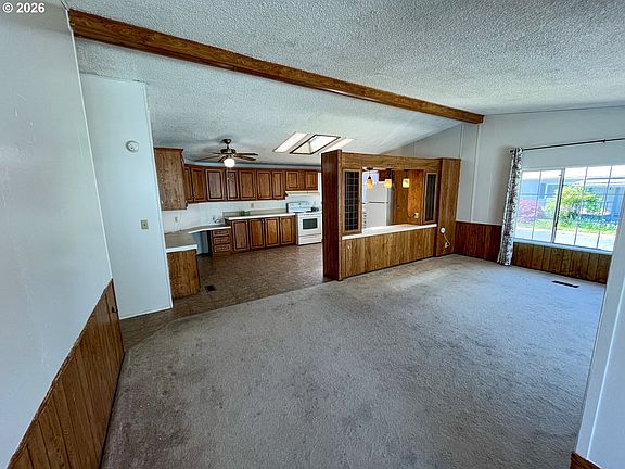 5th image of 5660 Daisy St Space 48