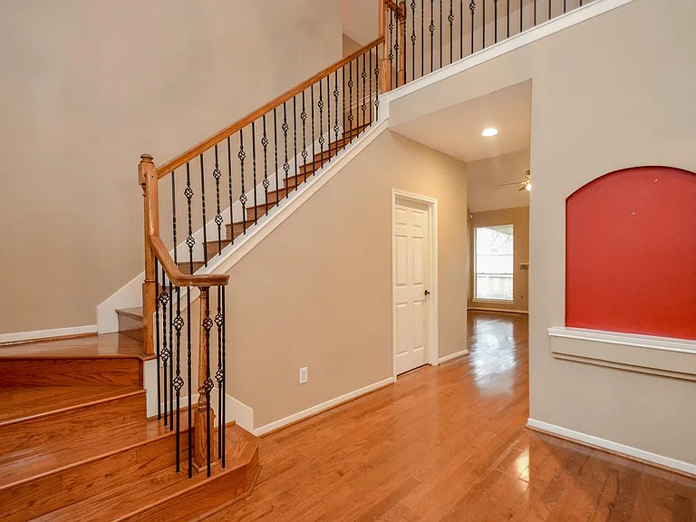 12811 Candace Ct — Photo 4