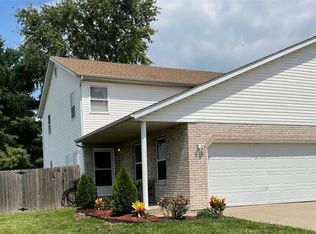 1921 Chevy Dr, Belleville, IL 62221