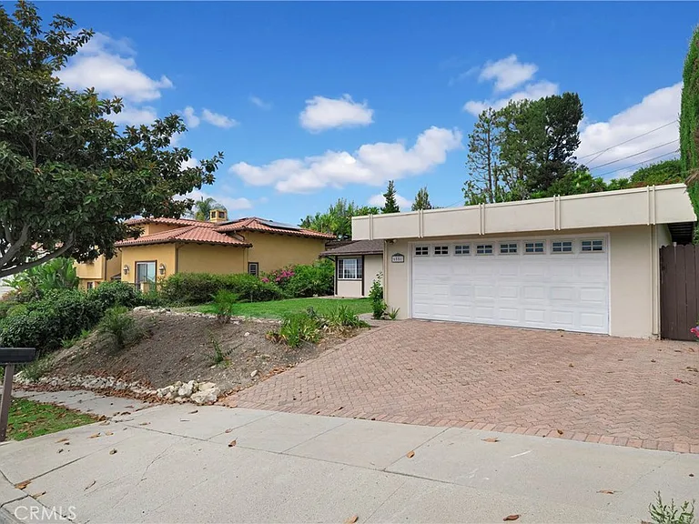 6551 Abbottswood Dr — Photo 37