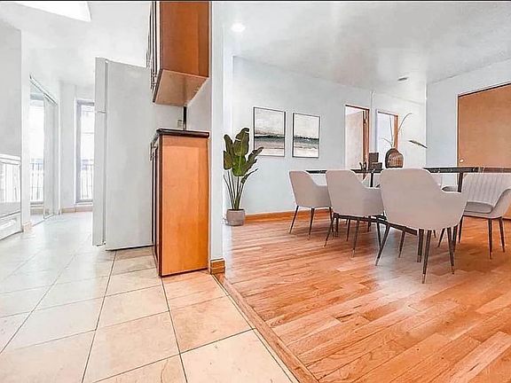 3rd image of 370 W 30th St APT 3E