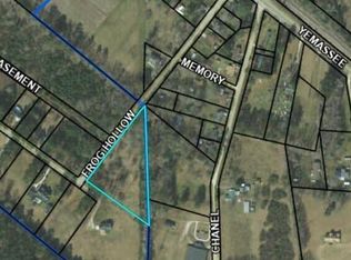 215 Frog Hollow Rd, Varnville, SC 29944