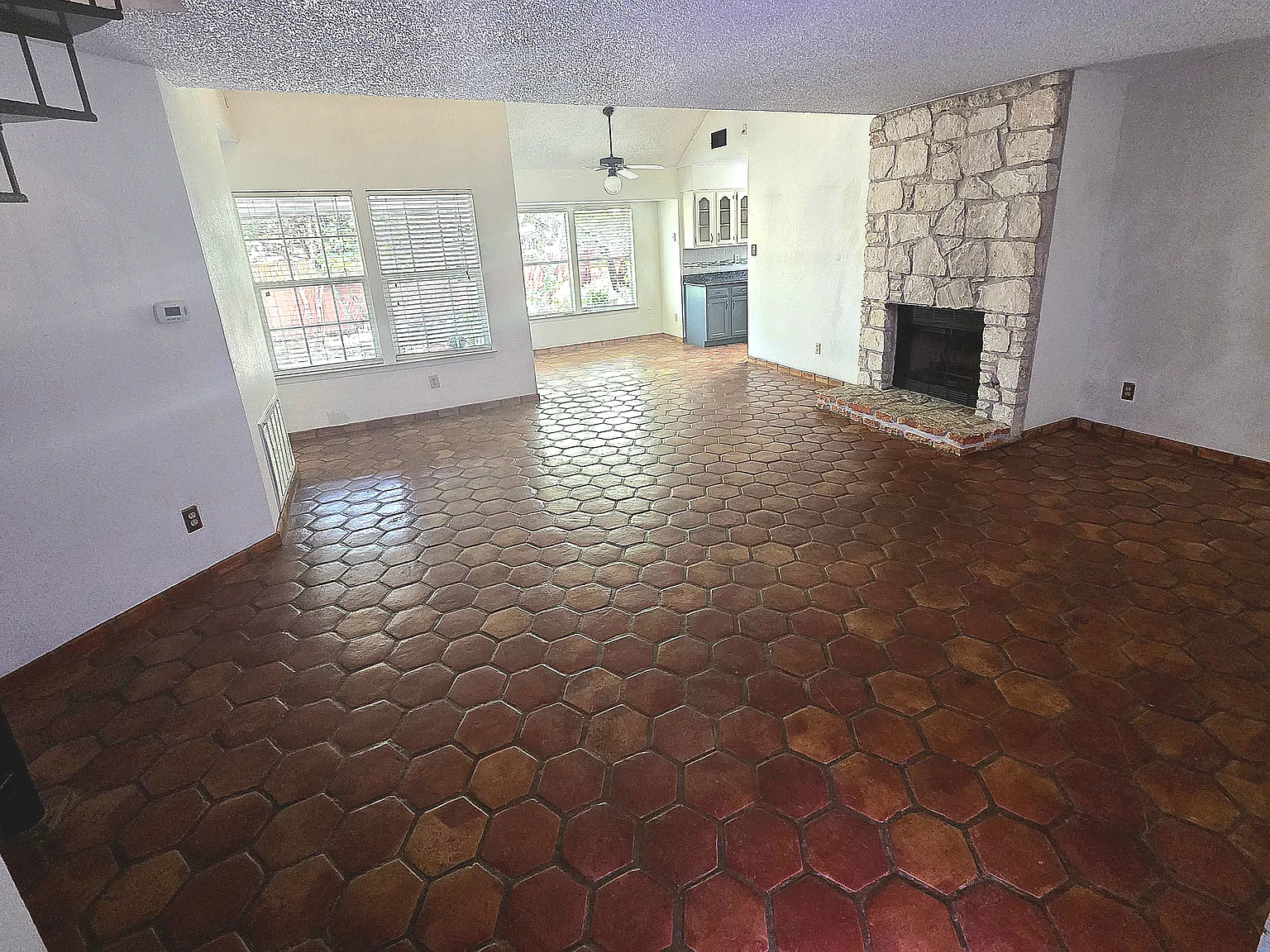 2 bed, 1544 sqft, $2,650 — Photo 2