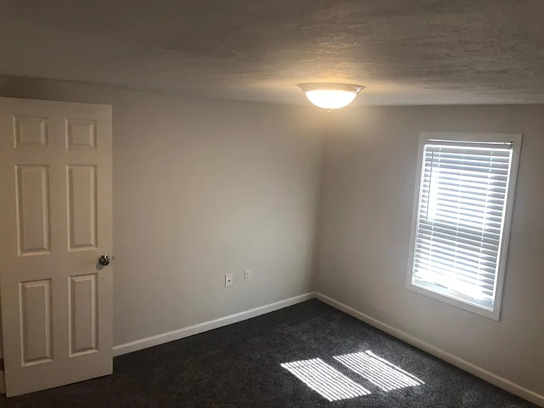 1044 Moon Run Rd — Photo 24