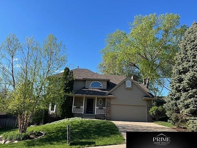 1st image of 15930 Leavenworth Cir