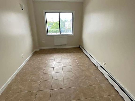 5th image of 21-27 21st Ave #2
