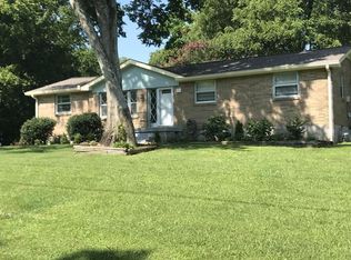 171 Lakeside Park Dr, Hendersonville, TN