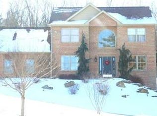 235 Ewing Rd, Carnegie, PA 15106