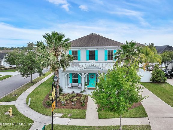 3rd image of 95 TAVERNIER Drive