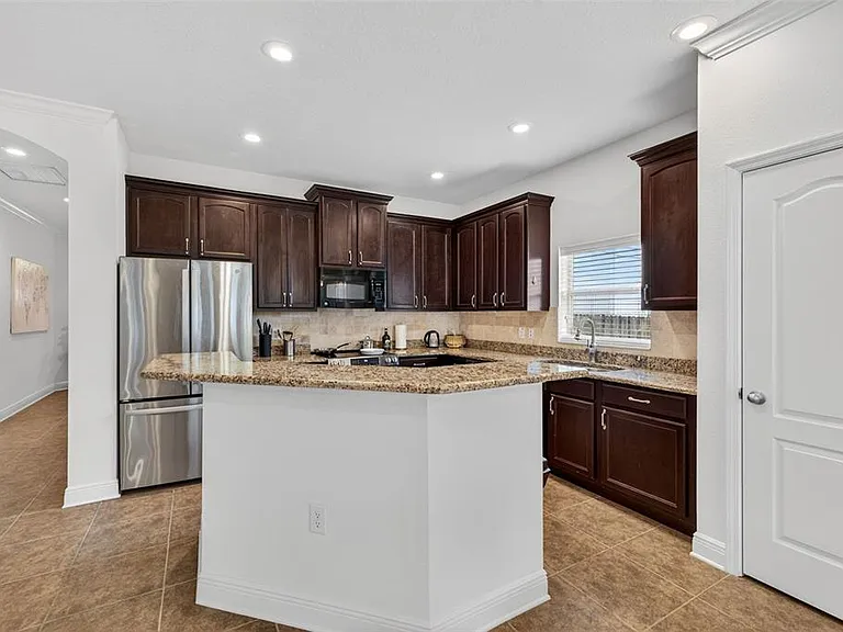3204 W Marlin Ave — Photo 11