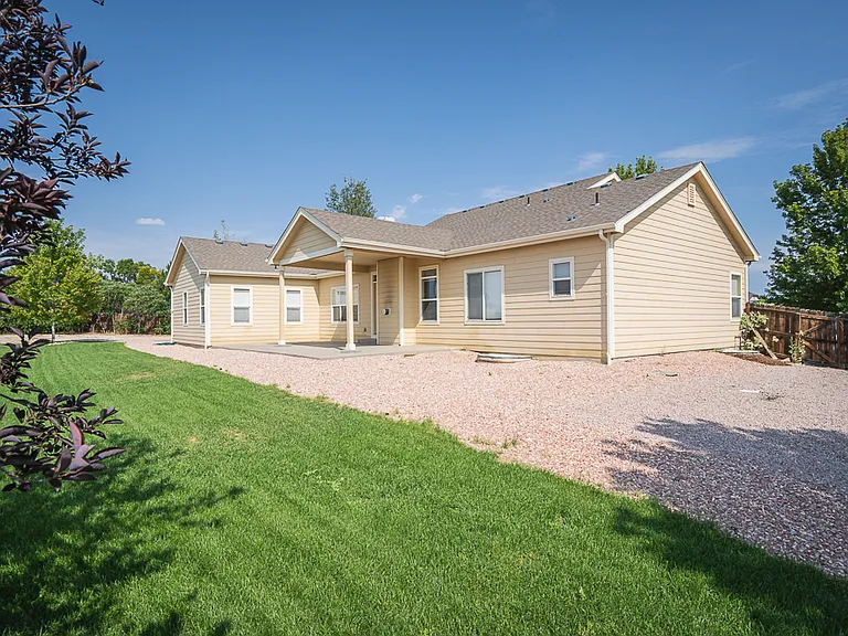 4846 Maggie Ct — Photo 6