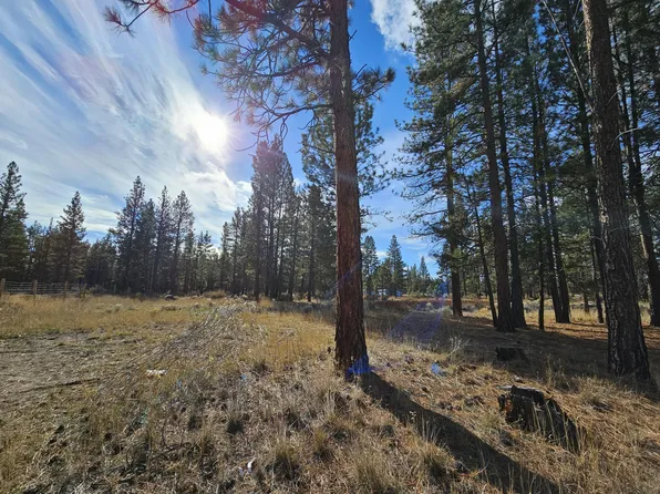 5117 Seagull Dr, Klamath Falls, OR 97623