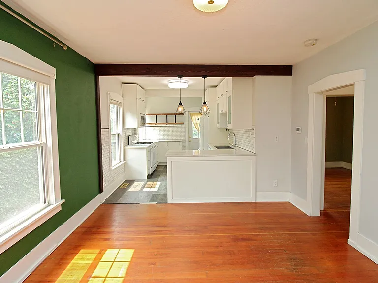1415 NE 74th Ave — Photo 7